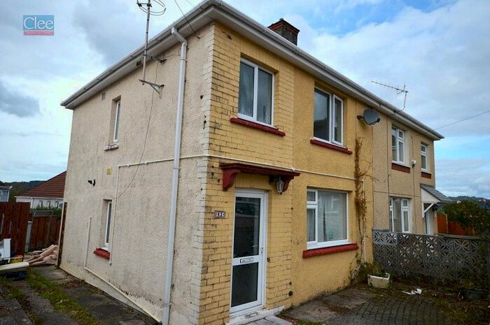 3 Bedroom Semi-Detached House To Rent In Glanymor Street, Briton Ferry, Neath, Neath Port Talbot., SA11