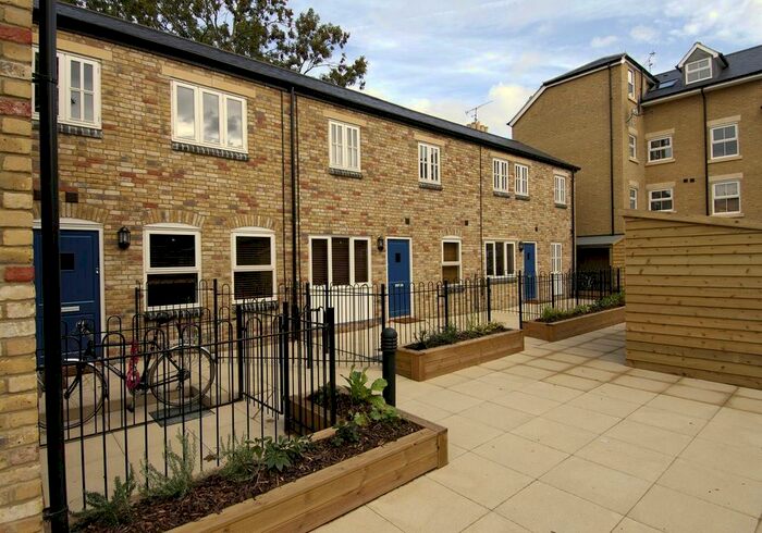 2 Bedroom Property To Rent In Marlborough Road, Oxford, OX1