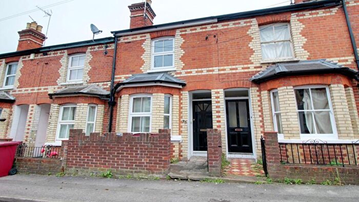 2 Bedroom Terraced House To Rent In Henry Street, Reading, RG1