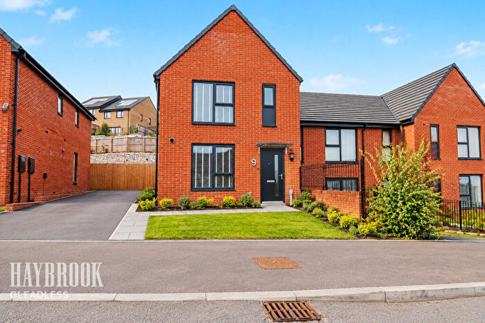 3 Bedroom Semi-Detached House For Sale In Manor Park Avenue, Sheffield, S2