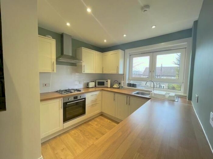 2 Bedroom Flat To Rent In Gilmerton Dykes Street, Edinburgh, EH17