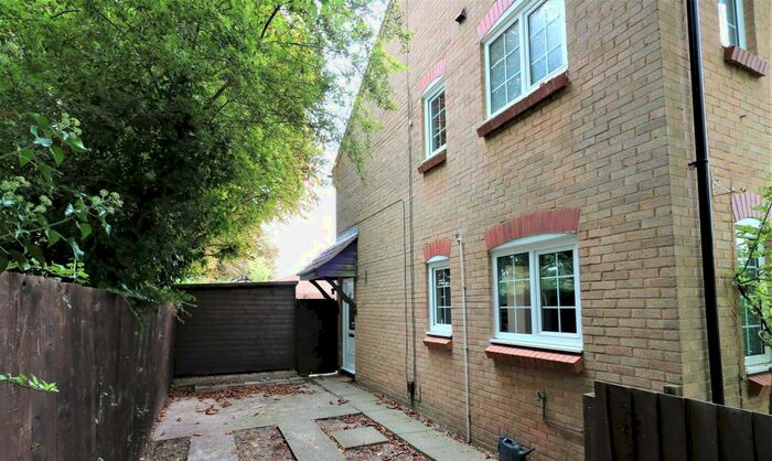 1 Bedroom End Of Terrace House To Rent In Coachmans Lane, Baldock, SG7