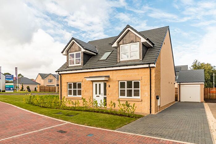 4 Bedroom Villa For Sale In Shearer Place, East Calder, EH53