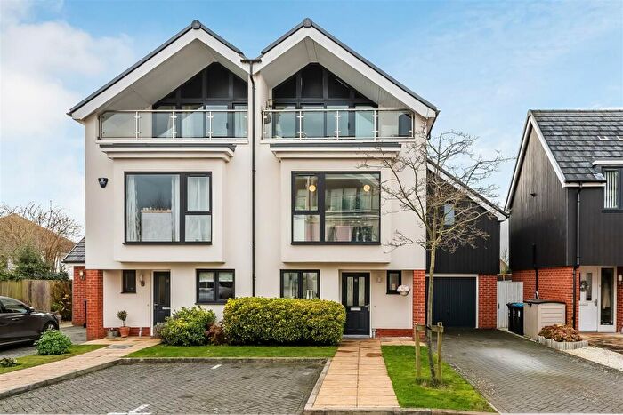 4 Bedroom Semi-Detached House For Sale In Williams Road, Oxted, Surrey, RH8