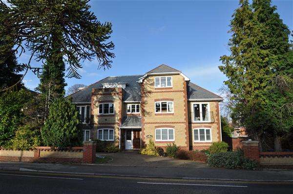 2 Bedroom Apartment To Rent In Penn Hill, BH14