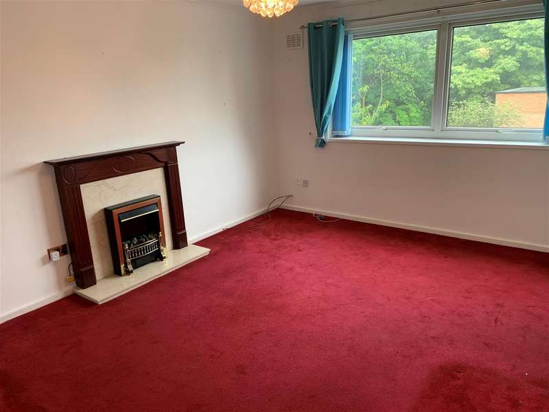 2 Bedroom Flat For Sale In Cholmondeley Road, Salford, M6
