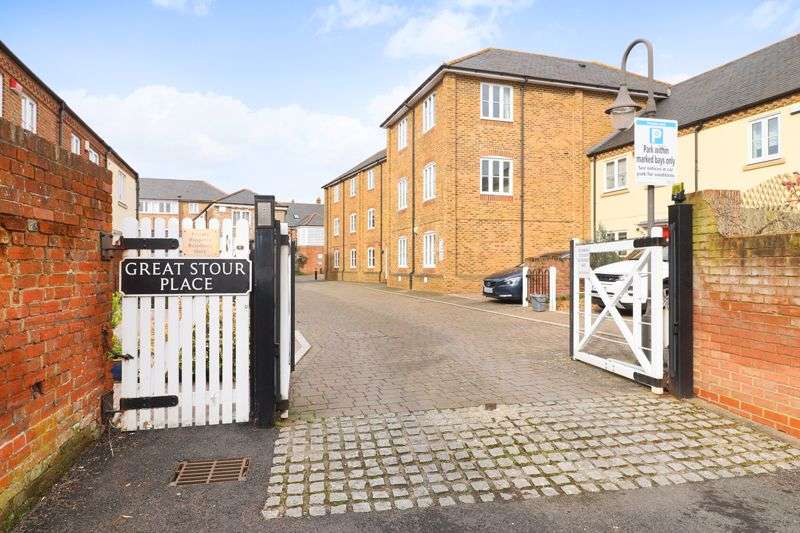 Property For Sale In Canterbury, CT2