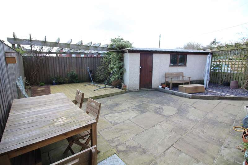 2 Bedroom End Of Terrace For Sale In Common Lane, South Milford, Leeds