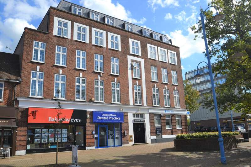 1 Bedroom Flat To Rent In Leighton House, Darkes Lane, Potters Bar, EN6