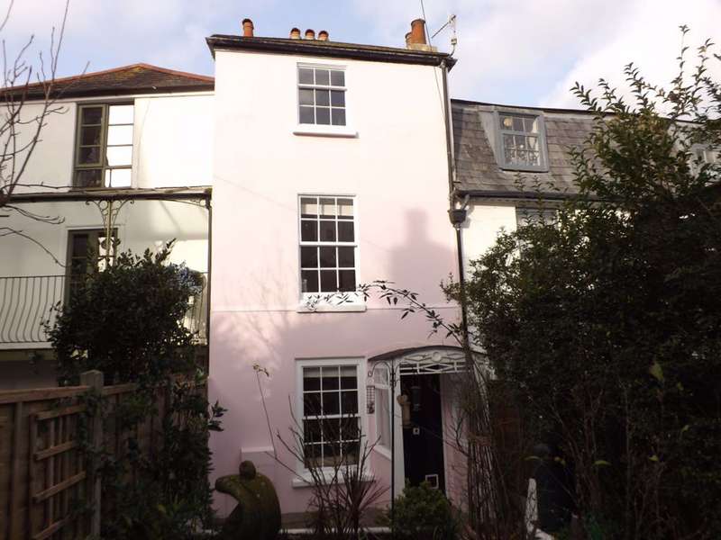 2 Bedroom Cottage To Rent In Regent Gardens, Teignmouth, Devon, TQ14