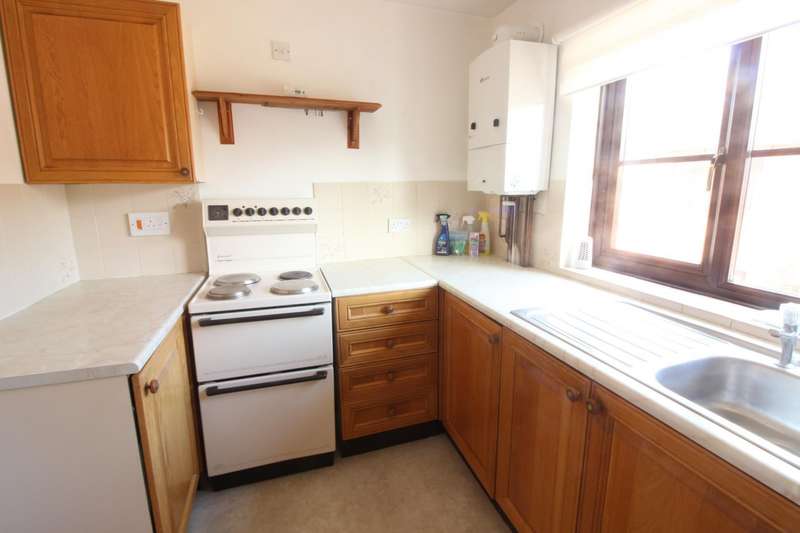 2 Bedroom Flat To Rent In Calthorpe Green, Old Road, Acle, Norwich, NR13