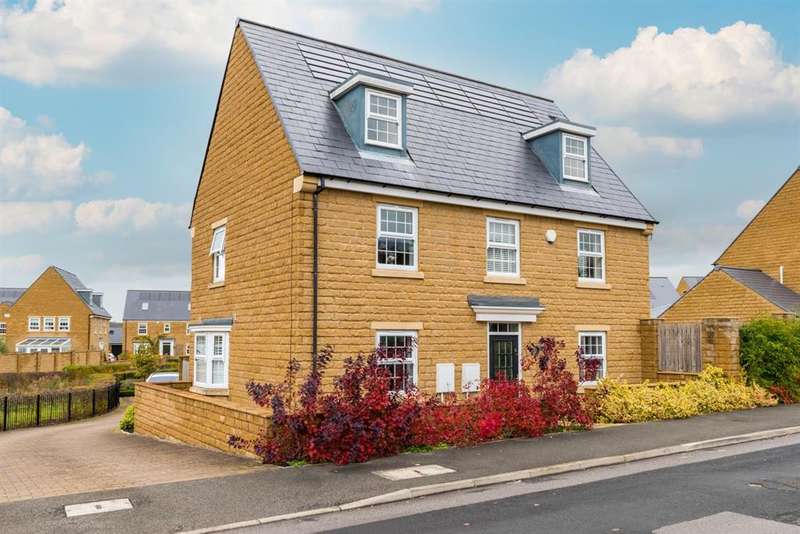 5 Bedroom Detached House For Sale In Holt Avenue, Leeds, LS16