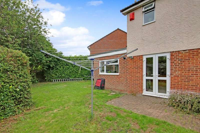 3 Bedroom Semi Detached House For Sale In Foxglove Road, Haydon Wick