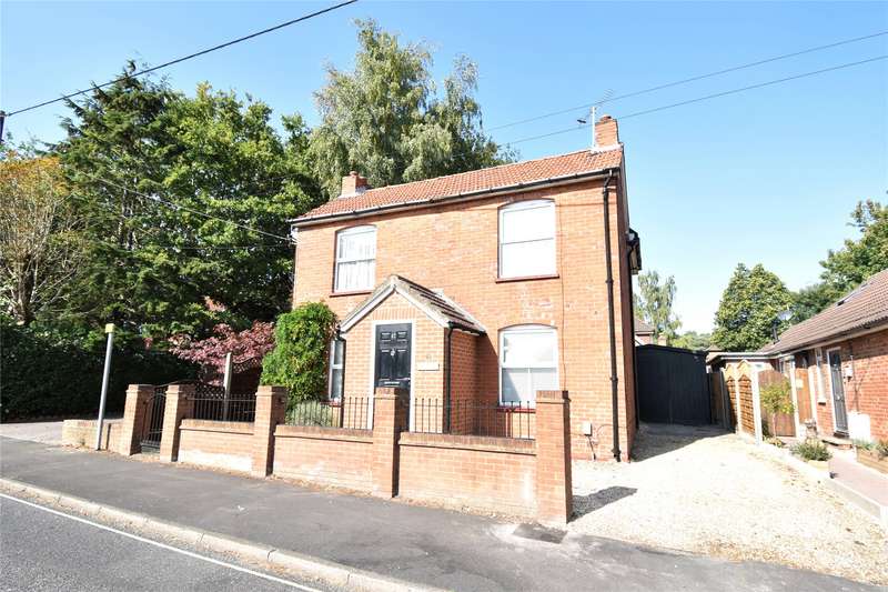 3 Bedroom Detached For Sale In Sandy Lane, Farnborough, Hampshire, GU14