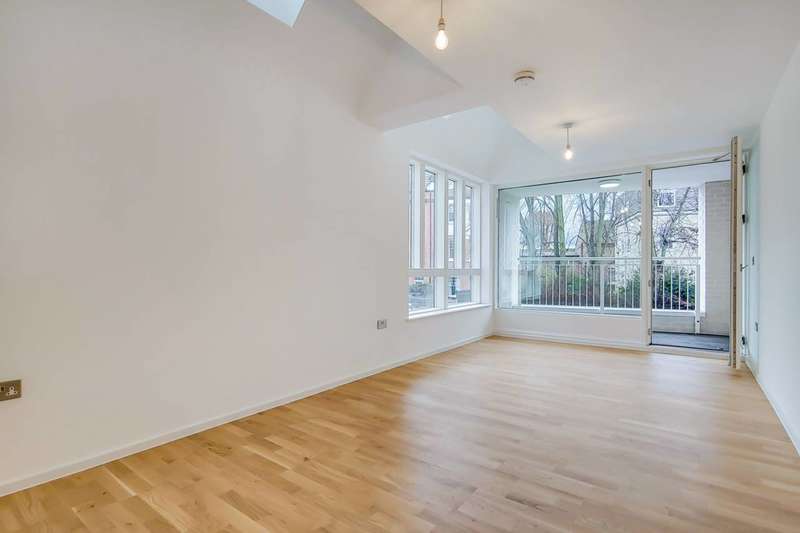 2 Bedroom Flat To Rent In Upper Richmond Road, East Putney, SW15