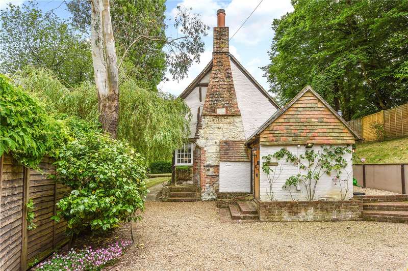 2 Bedroom Detached For Sale In Old Mill Lane, Petersfield, Hampshire, GU31