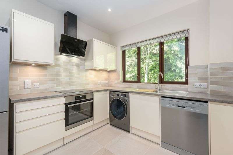 1 Bedroom Home To Rent In The Warren, Oxshott, KT22