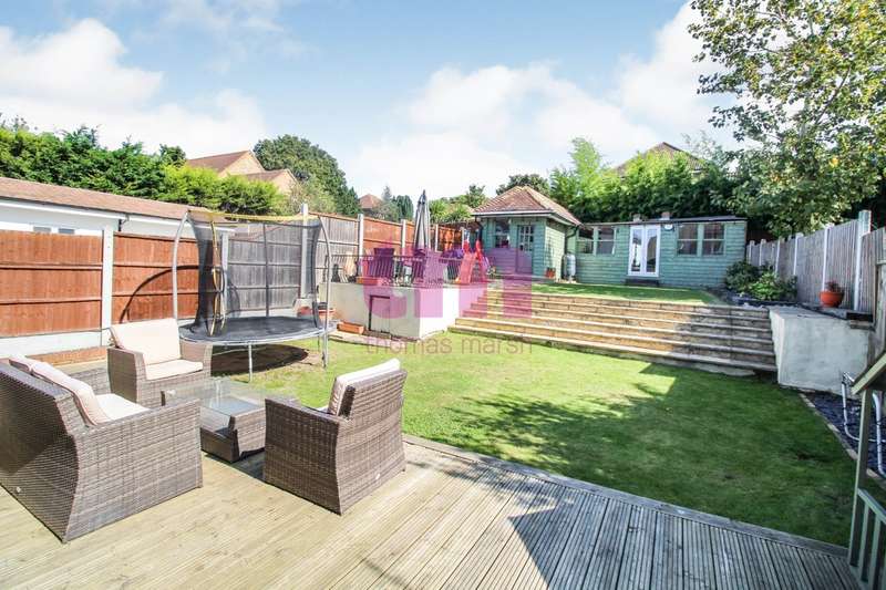 3 Bedroom Detached House For Sale In Meesons Lane, Grays, RM17