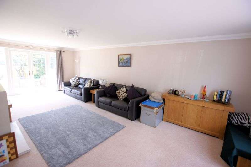 4 Bedroom Property For Sale In The Ridgeway, Down End, Fareham, PO16