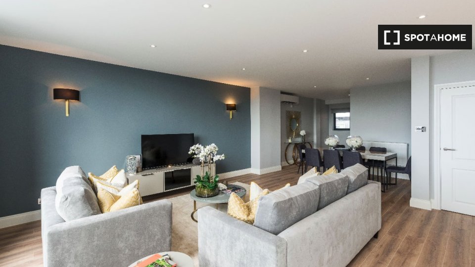 4 Bedroom Flat To Rent In Flat, SW5