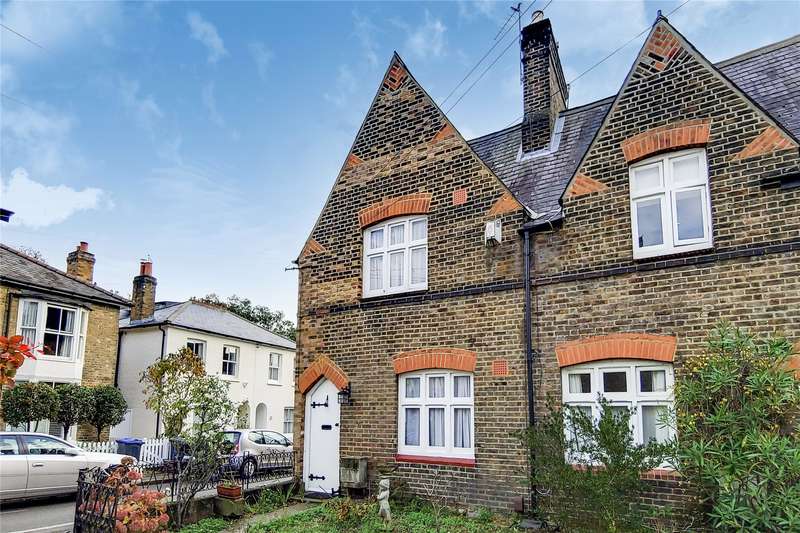 Houses for sale & to rent in SW19 4PQ, Denmark Road, Hillside London