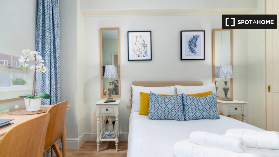 Studio To Rent In Sloane Ave, Chelsea, London, UK, SW3
