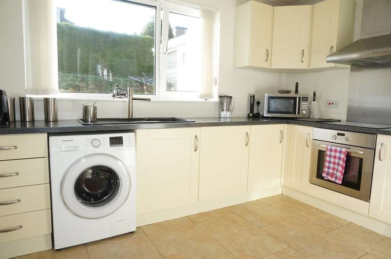 3 Bedroom Detached Bungalow For Sale In North Grove Crescent, Wetherby