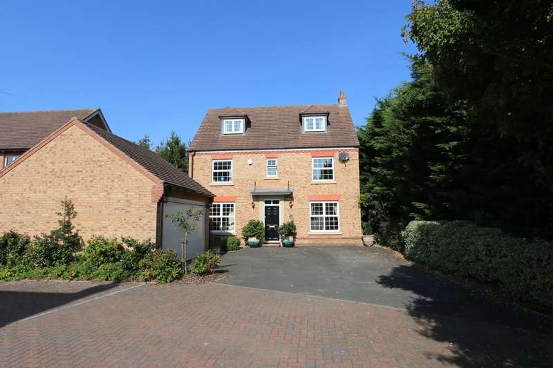 4 Bedroom Detached House For Sale In Lambourne Close, Bidford On Avon