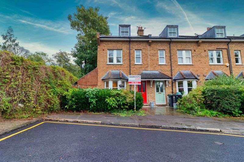 3 Bedroom Home For Sale In Cressingham Road, London, SE13
