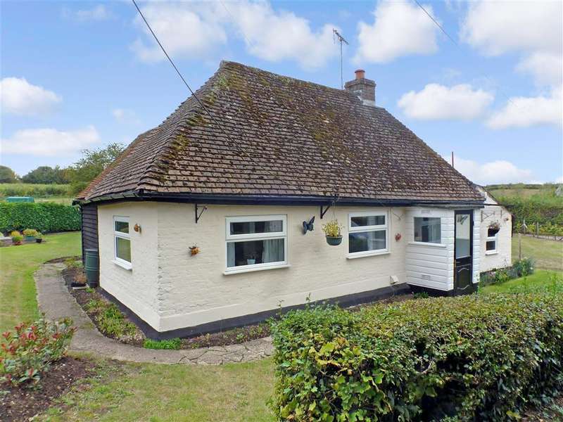 Houses for sale & to rent in ME13 9NQ, South Street, Boughton And