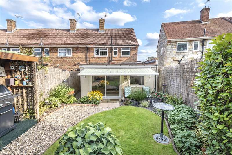 4 Bedroom End Of Terrace House Under Offer In Prestwick Road, Watford, WD19