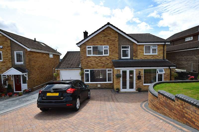 4 Bedroom Detached House For Sale In Pembroke Court, Hendredenny