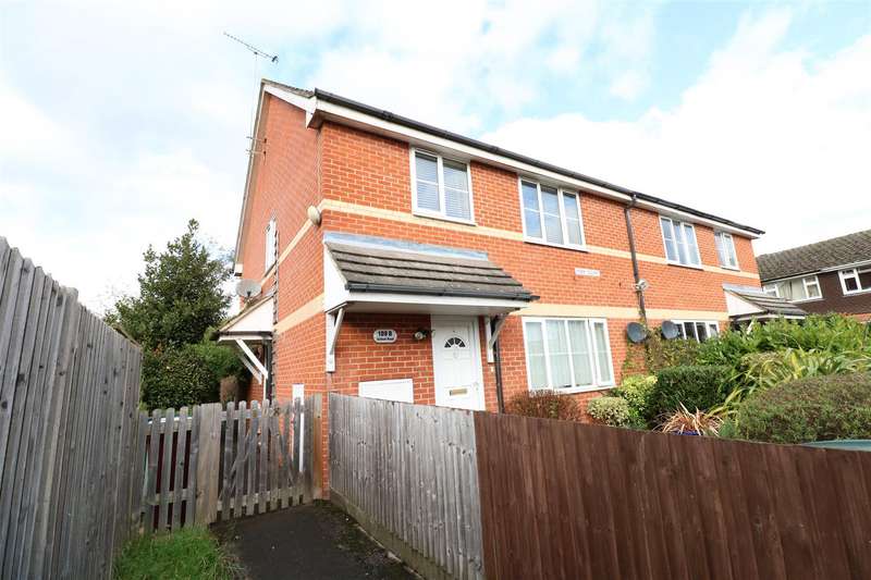 2 Bedroom Flat For Sale In School Road, Tilehurst, Reading, RG31