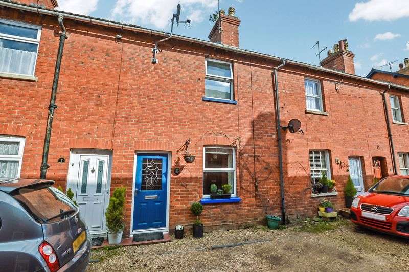 2 Bedroom Property For Sale In Albany Terrace, Wilton ** Video Tour **, SP2