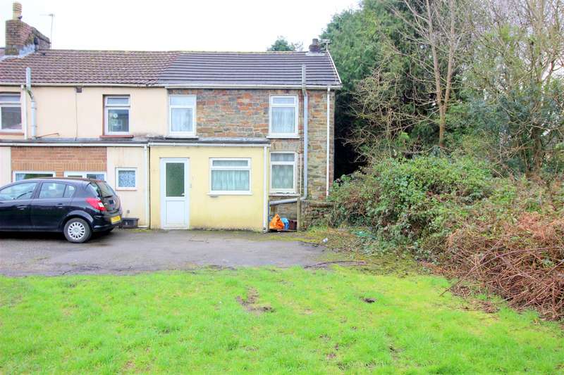 3 Bedroom End Of Terrace House For Sale In Cae Bryn Terrace, Bridgend, CF32
