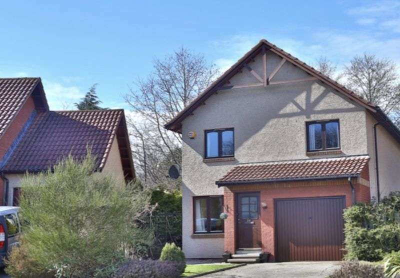 Houses for sale & to rent in AB15 8AE, Kingswood Avenue, Kingswells