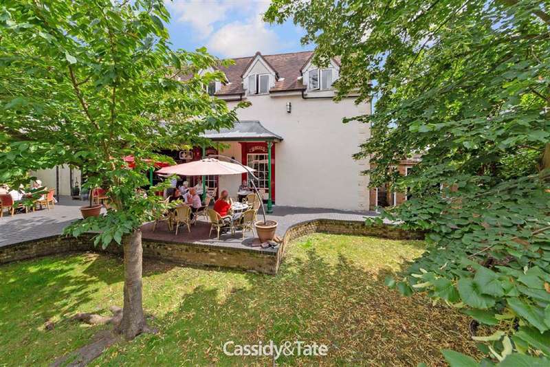 1 Bedroom Apartment To Rent In High Street, St. Albans, Hertfordshire, AL3