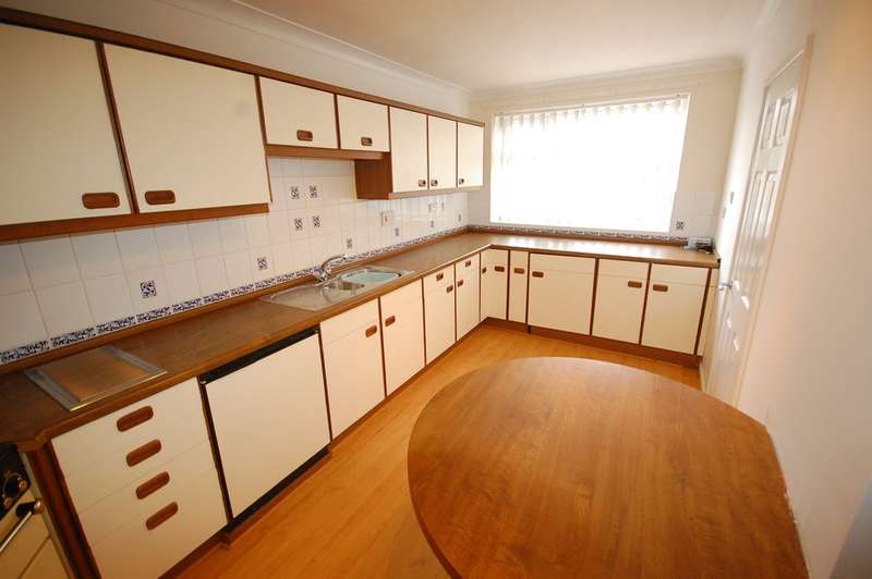 3 Bedroom Semi Detached House To Rent In Featherstone Road, Newton Hall