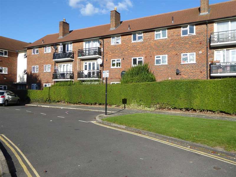 2 Bedroom Flat To Rent In Hurn Court, Hurn Court Road, Hounslow, TW4