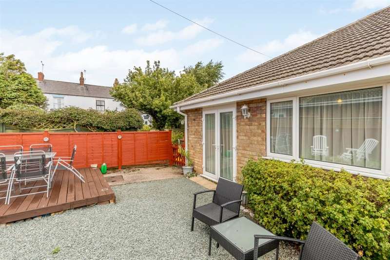 2 Bedroom Bungalow For Sale In Finley Court, Sewerby, Bridlington, YO15