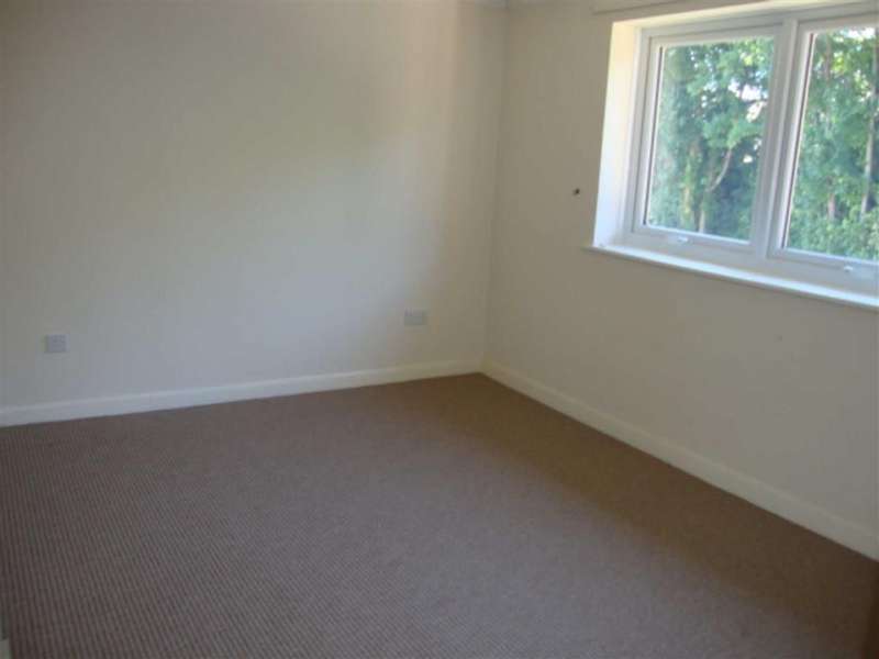 2 Bedroom Apartment To Rent In Graigwen Road, Pontypridd, CF37