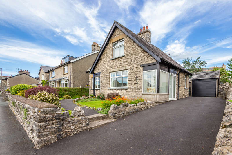 3 Bedroom Detached House For Sale In 18 Natland Road, Kendal, LA9
