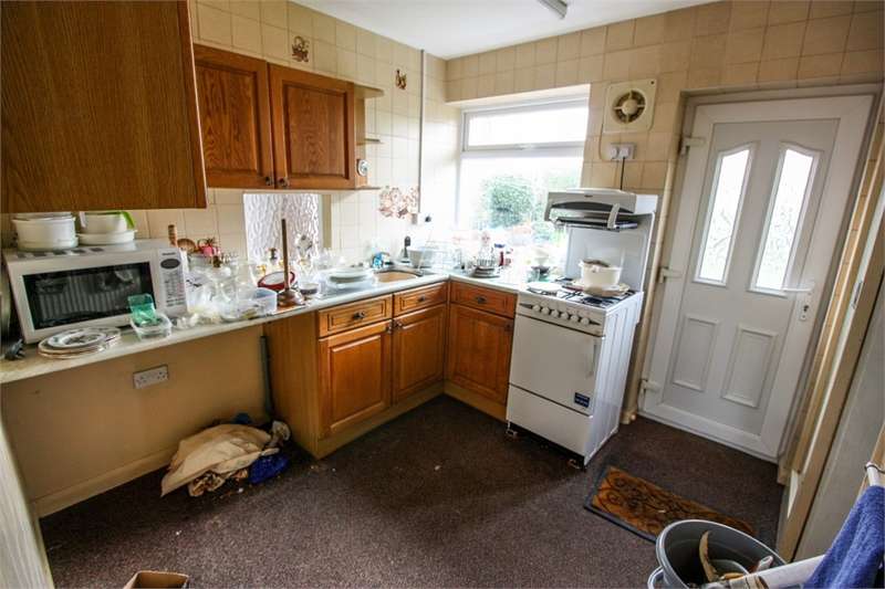 3 Bedroom Detached Bungalow For Sale In Harrop Drive, Swinton