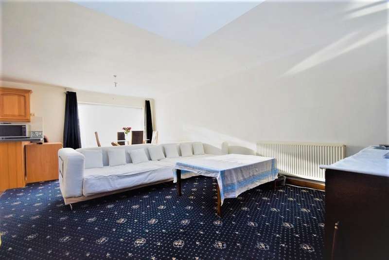 3 Bedroom Detached House To Rent In Temple Park, Uxbridge, UB8