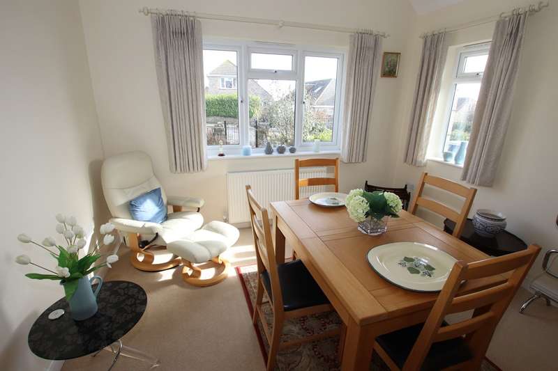 3 Bedroom Bungalow For Sale In Bay Crescent, Swanage, BH19