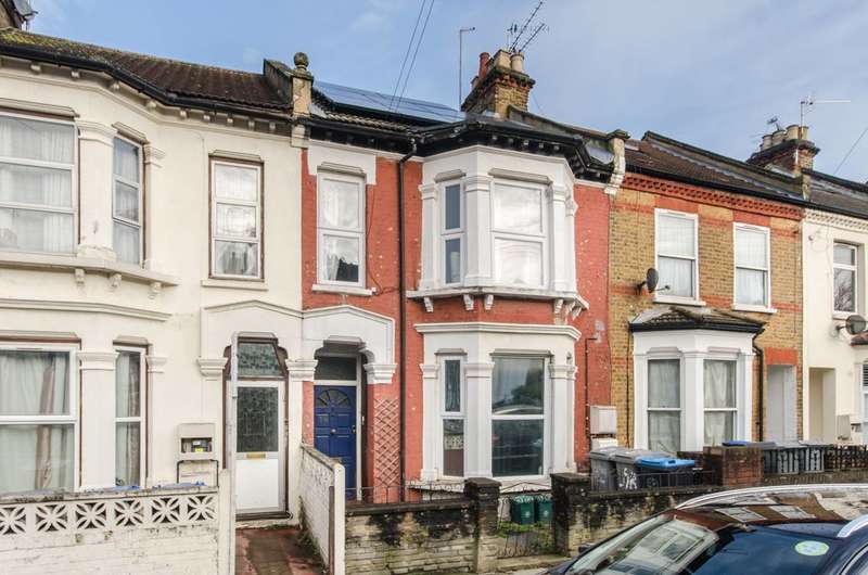 2 Bedroom Flat For Sale In Chaplin Road, Willesden Green, NW2