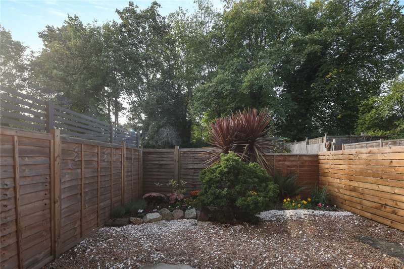 1 Bedroom Flat For Sale In Capel Road, Forest Gate, London, E7