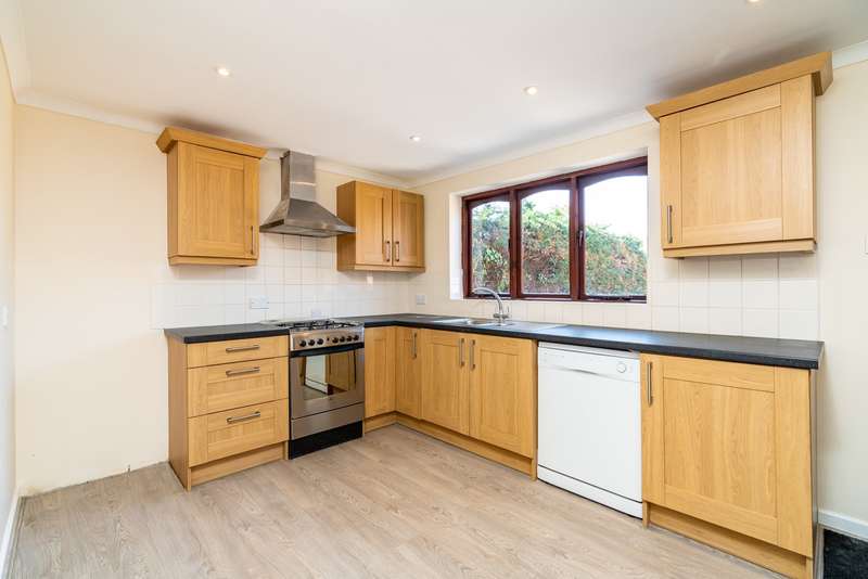 3 Bedroom Detached House For Sale In Church Road, Warsash, Southampton