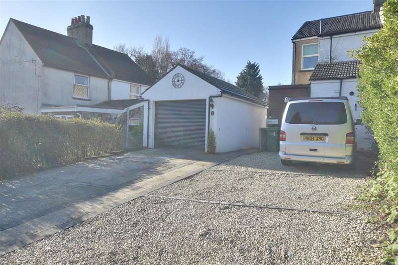 3 Bedroom House For Sale In Battle Road, St. Leonardsonsea, TN37