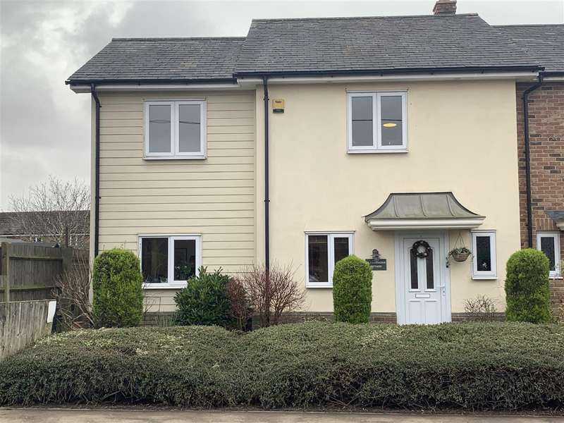 3 Bedroom SemiDetached House For Sale In Brewers End, Takeley,